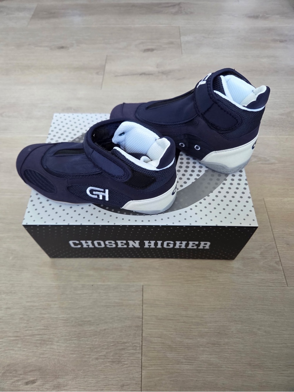 CH Gear XXVI Wrestling Shoes Navy White Boys Size 3